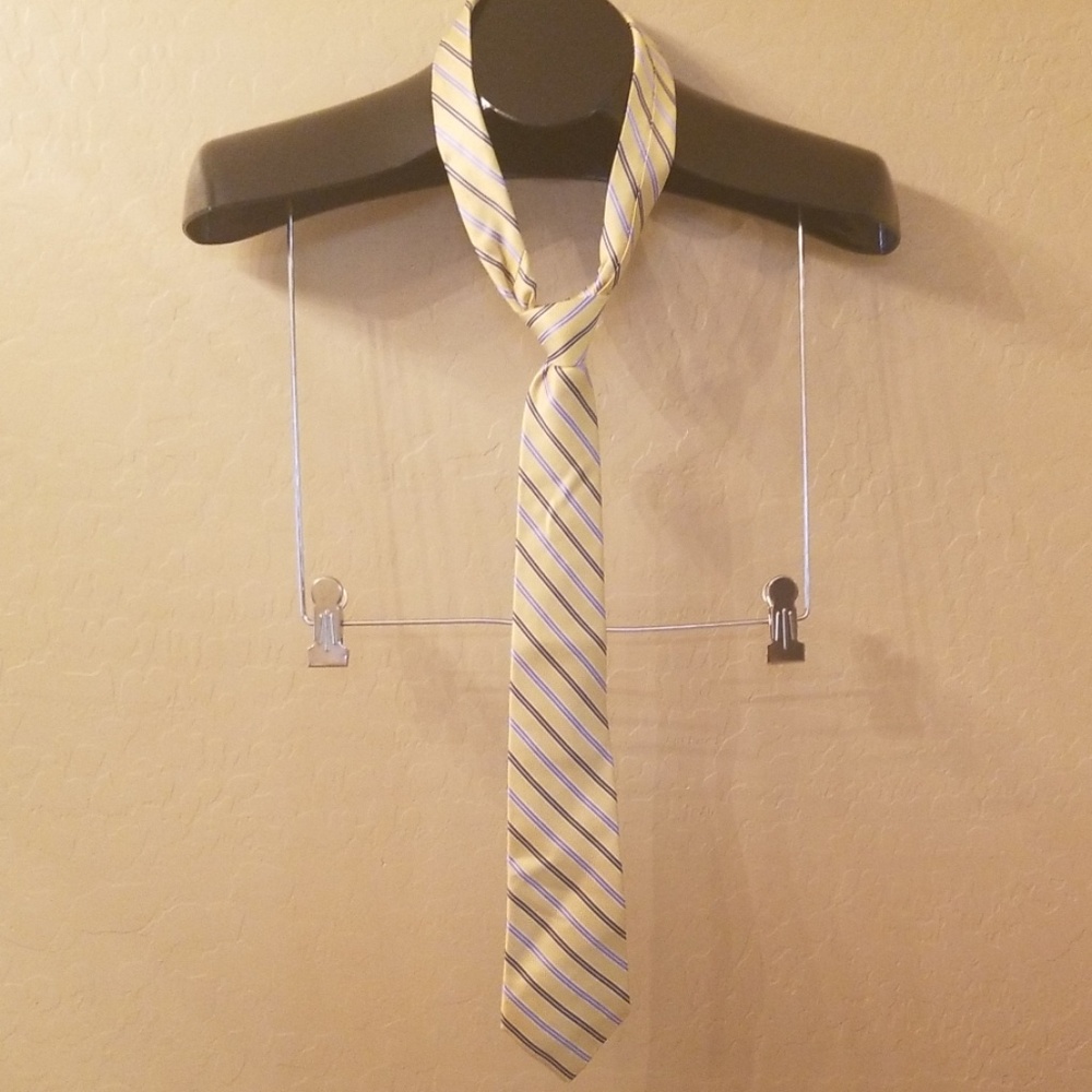 Men's tie